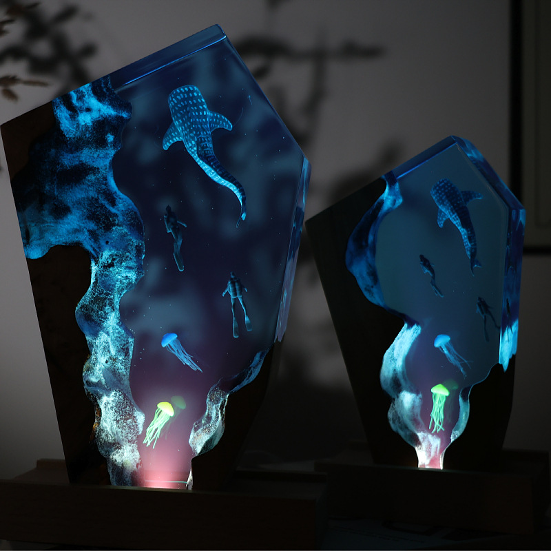 Светящаяся настольная фигурка  – обзор и цена Resin Art For Anniversary Gift