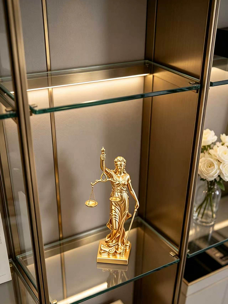 Роскошная золотая статуя право – обзор и цена Resin Art For Anniversary Gift